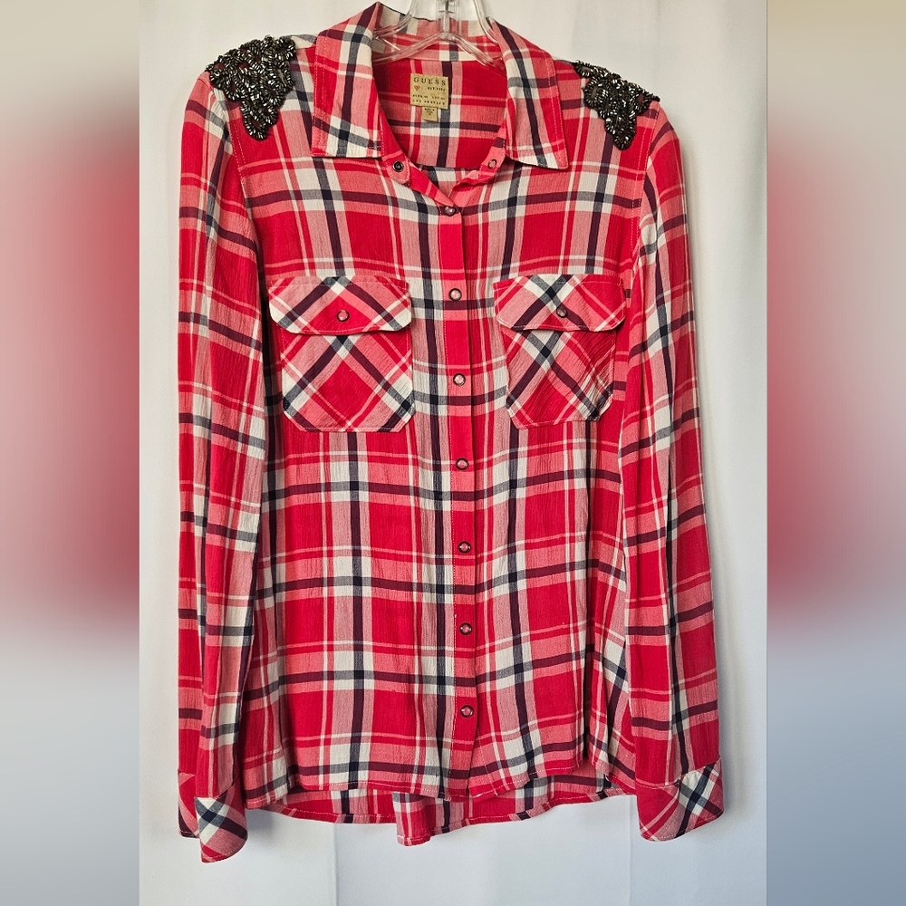 Guess Plaid‎ Pearl Snap Western Shirt With Beaded Shoulder Accent Size Medium